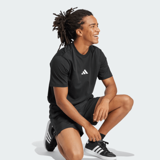 Essentials Small Logo Single Jersey Tee
